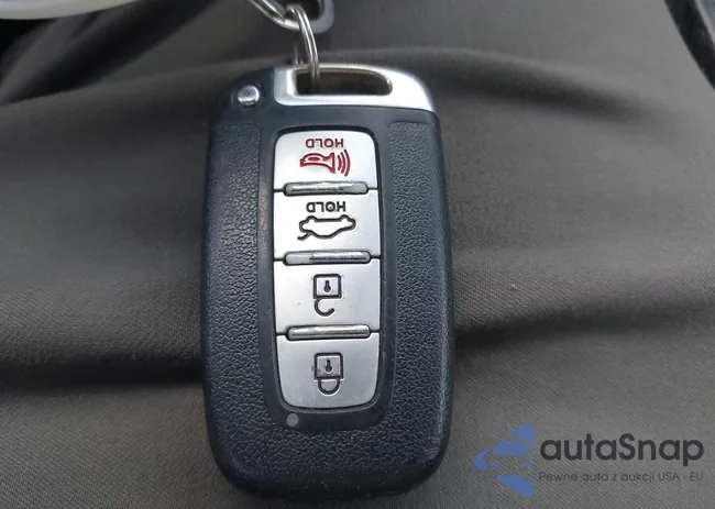 KMHGC4DD0DU250553: 44553902