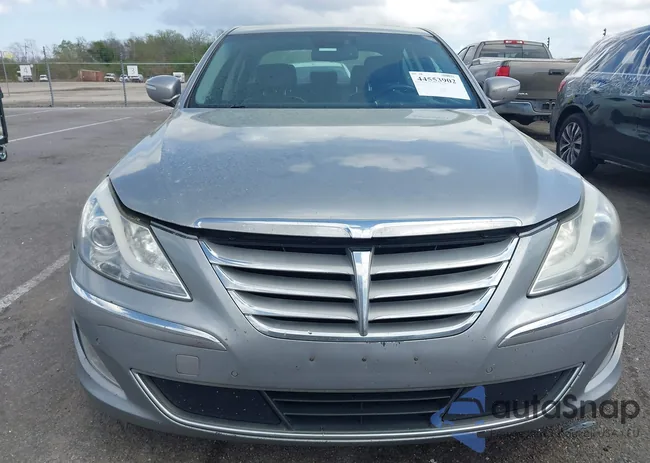 KMHGC4DD0DU250553: 44553902