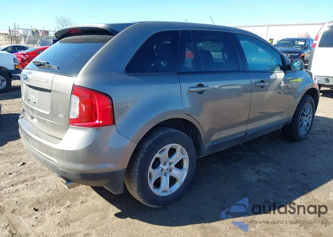 2FMDK3JC5DBE15174: 44553209