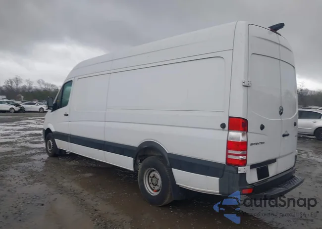 WD3PF1CD7HP518721: 44553235