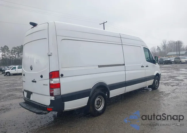 WD3PF1CD7HP518721: 44553235