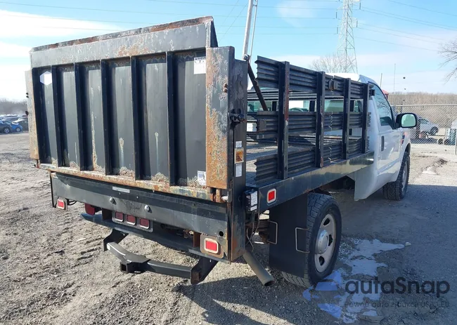 1FDSF30519EA51880: 44553245