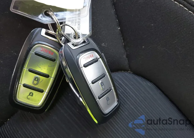 2C4RC1CG3LR252543: 44553425