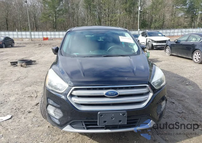 1FMCU0GD8HUA20846: 44553498