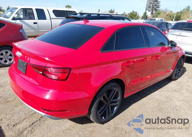 WAUAUGFF2J1018585: 44555001