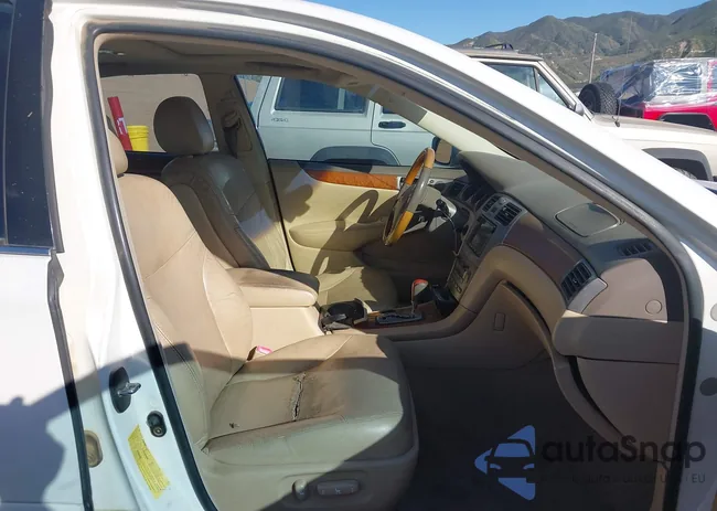 JTHBA30G855138852: 44555021