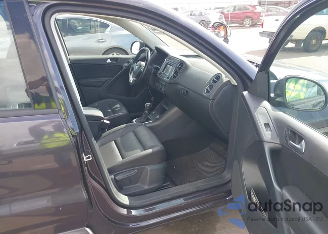 WVGBV7AX8GW583466: 44554440