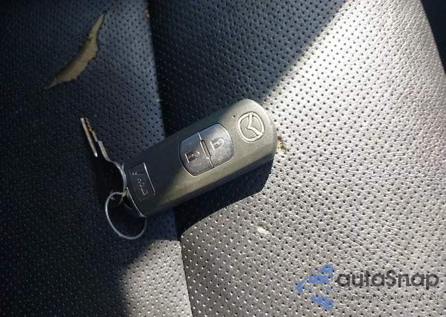 JM3KE4DY3F0513681: 44555607