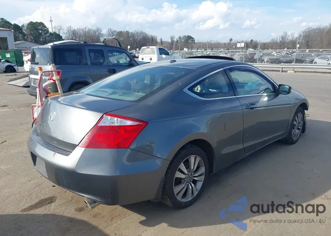 1HGCS1B81AA016009: 44555802