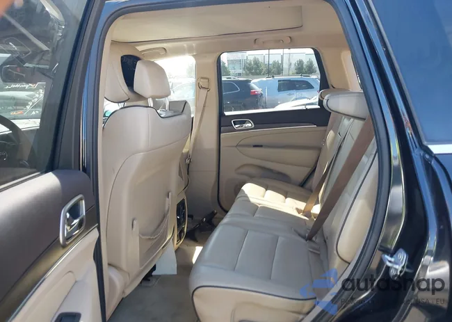 1C4RJECG6FC755168: 44555813