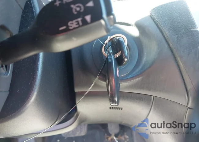 4T1FA38P26U085883: 44555878