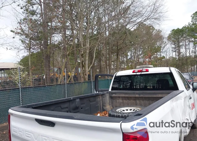 3GCNWAEH2KG121054: 44555934