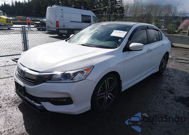 1HGCR2F68GA142161: 44556077