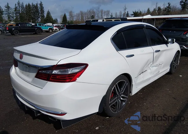 1HGCR2F68GA142161: 44556077