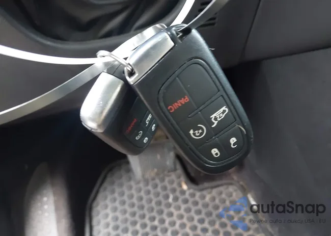 1C4PJMCS5GW204896: 44556082