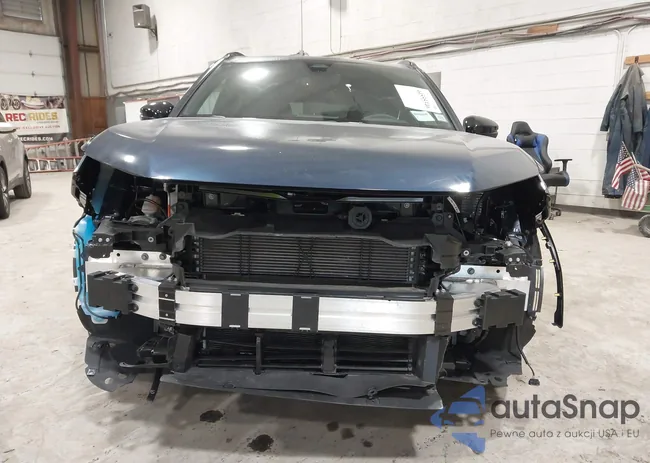 5J6RS6H94TL010373: 44555346