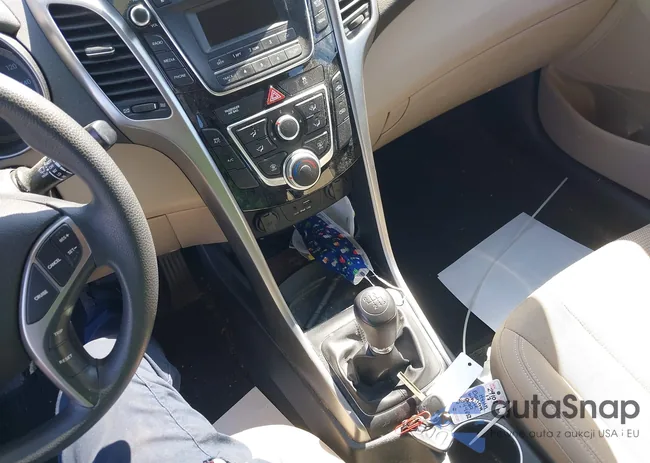 KMHD35LH8HU349852: 44556828