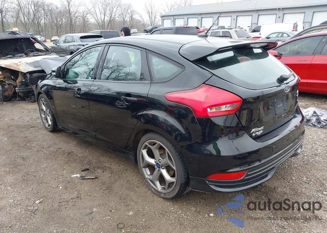 1FADP3L95JL213427: 44556838