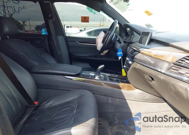 5UXKR2C5XJ0Z14368: 44556840