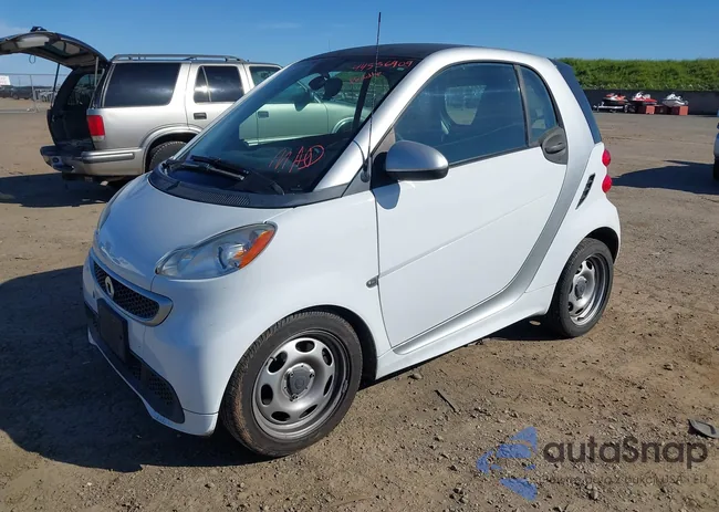 WMEEJ3BA4FK811583: 44556909