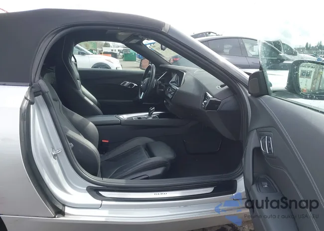 WBAHF3C09LWW64925: 44556933