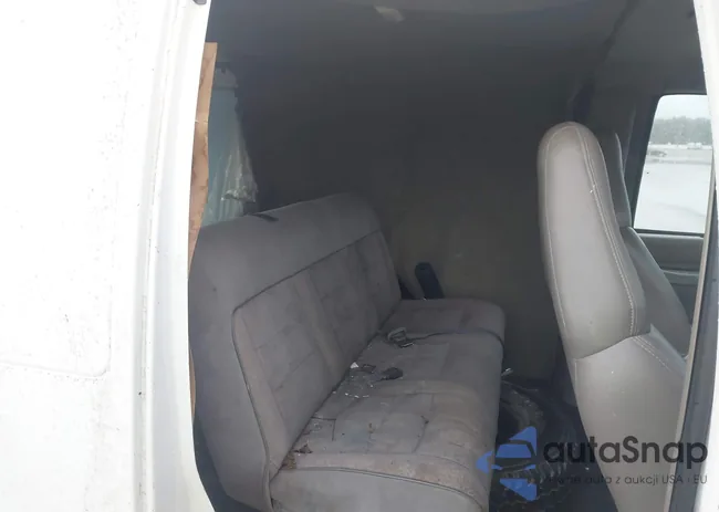 1GCFG15W8X1034698: 44556189