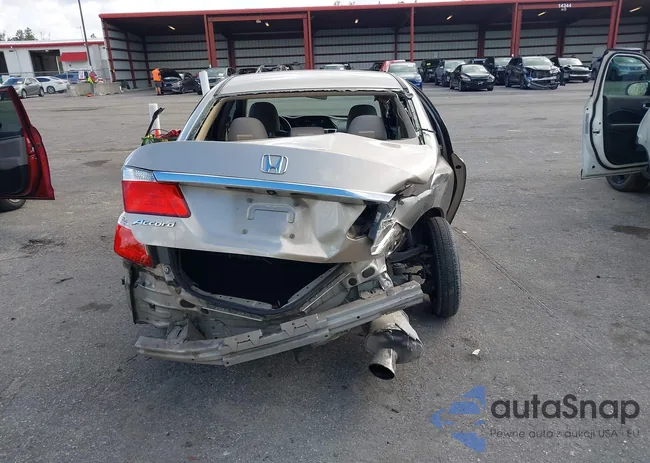 1HGCR2F36EA197159: 44557582