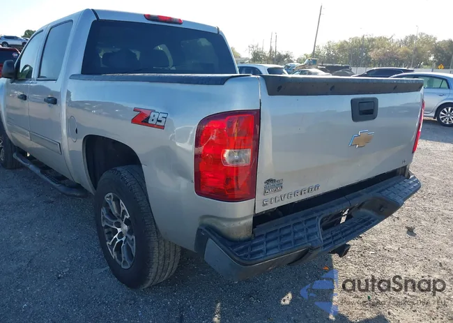 3GCRCSEA8AG173743: 44557617