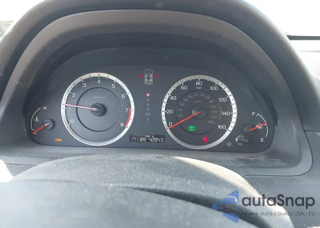 1HGCP2F64CA107083: 44557724