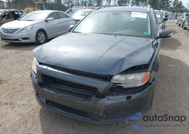 YV1BW982381039828: 44557780