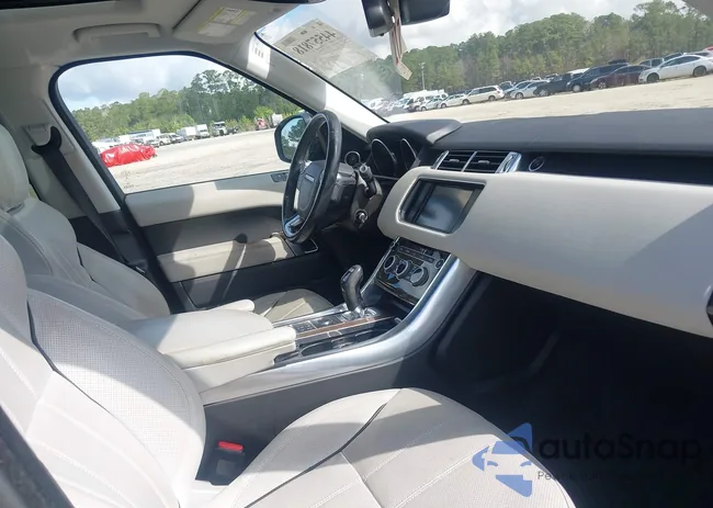 SALWR2PF0GA116625: 44557818