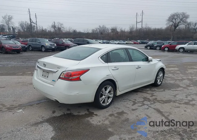 1N4AL3AP9EC181684: 44557847