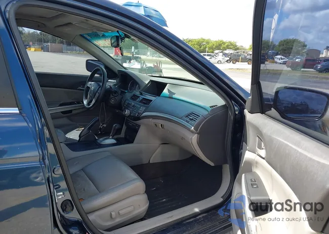 5KBCP3F87AB007569: 44558072