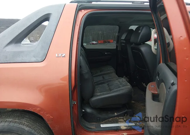 3GNFK12307G198223: 44557140