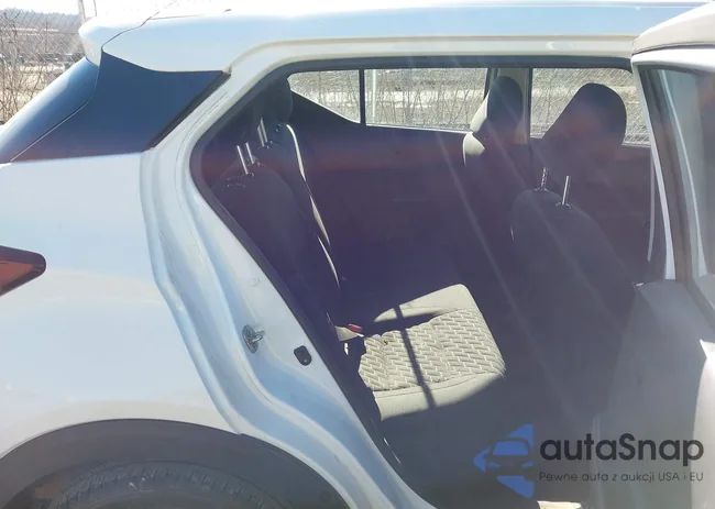 3N1CP5BV8ML511143: 44557338