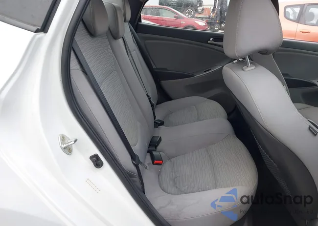 KMHCT4AE6HU373923: 44557372