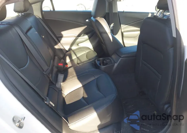 1G1RB6S59JU157171: 44557386