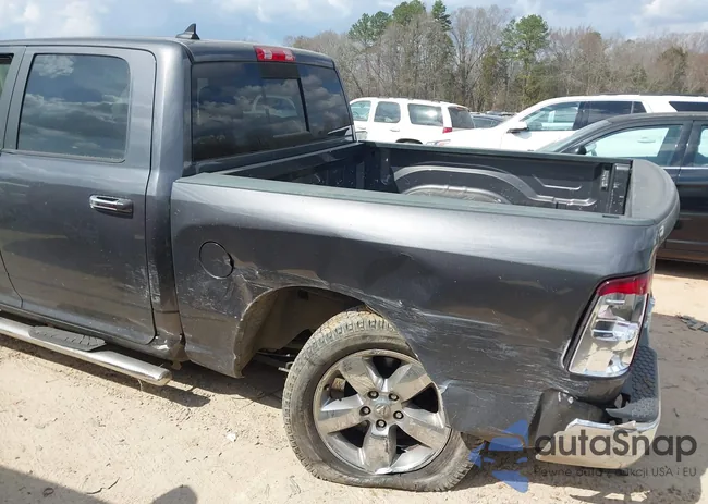 1C6RR6LG4JS274470: 44557428