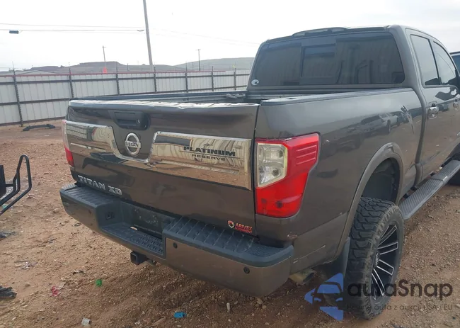 1N6BA1F25GN507118: 44558526