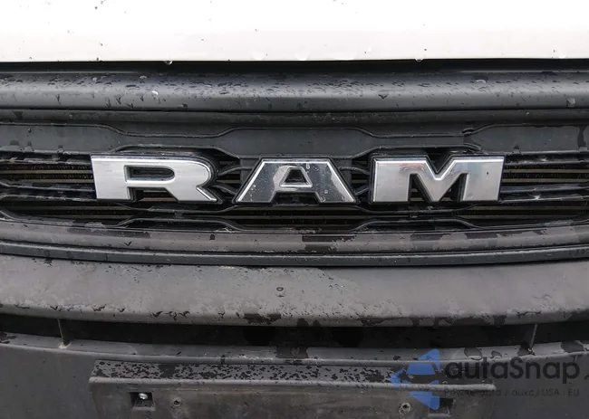 ZFBHRFAB5L6P31569: 44558823