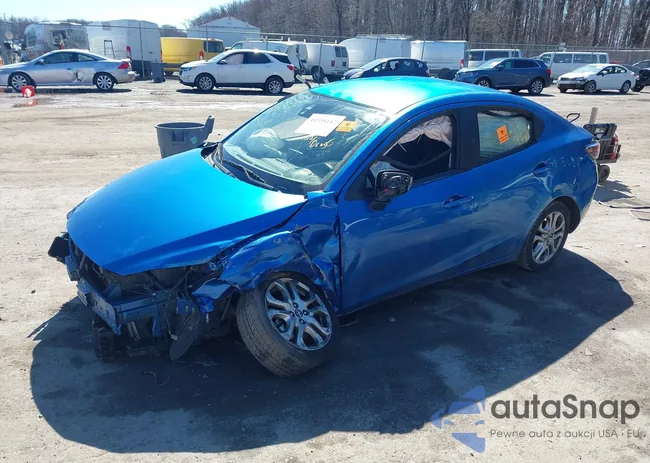 3MYDLBZV3GY144601: 44558147