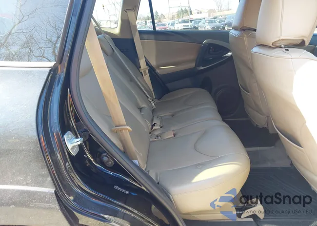 JTMZF31V89D007382: 44558246