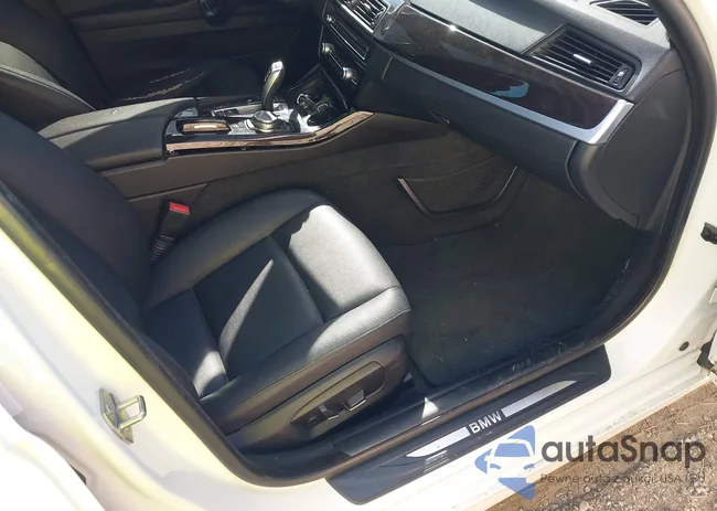 WBA5A5C56FD517664: 44558285