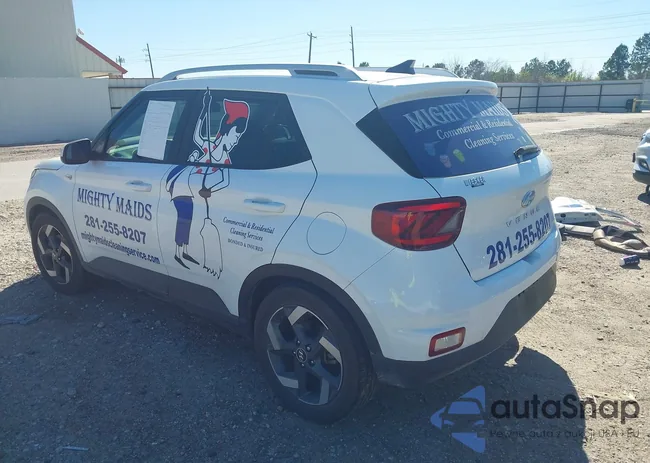 KMHRC8A34MU063814: 44558447