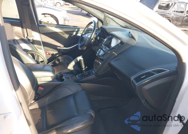 1FADP3L93DL304801: 44559529