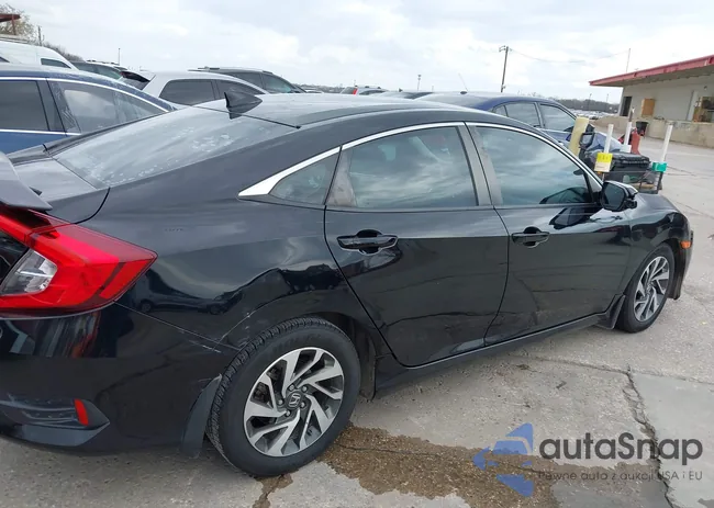 19XFC2F78HE067708: 44559567