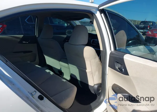 1HGCR2F3XDA074155: 44559621