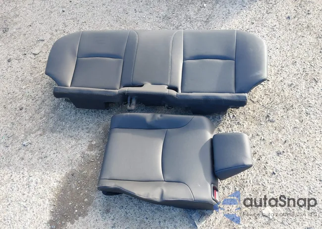 7MUDAABG2RV102186: 44559628