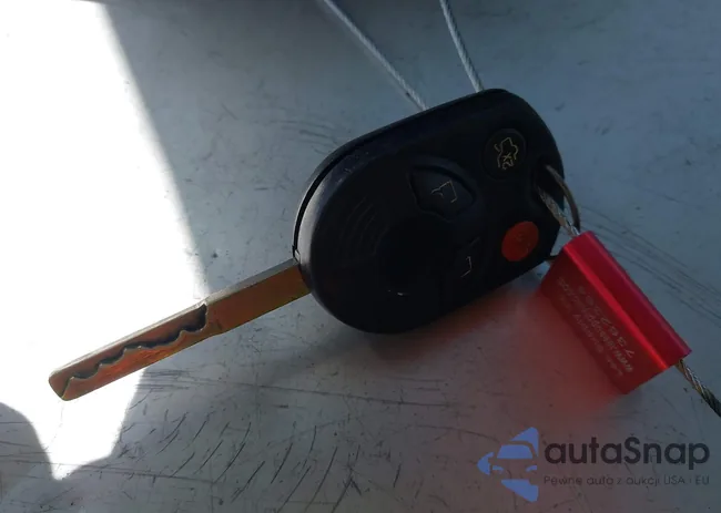 1FMCU0GX9FUC32548: 44559695