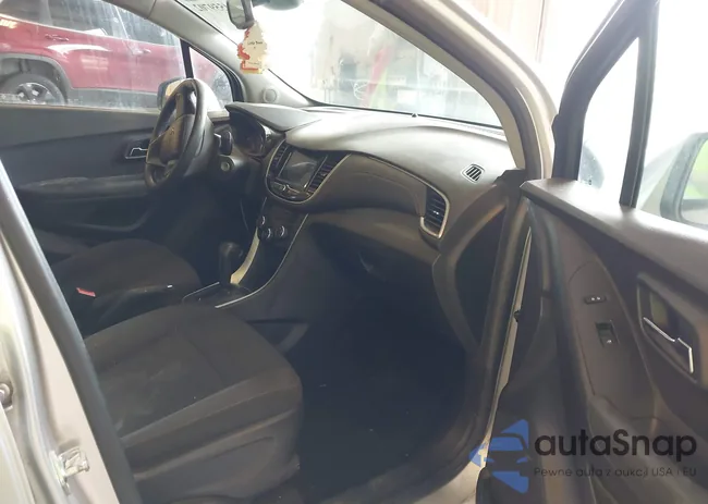 KL7CJNSB3JB558384: 44559702